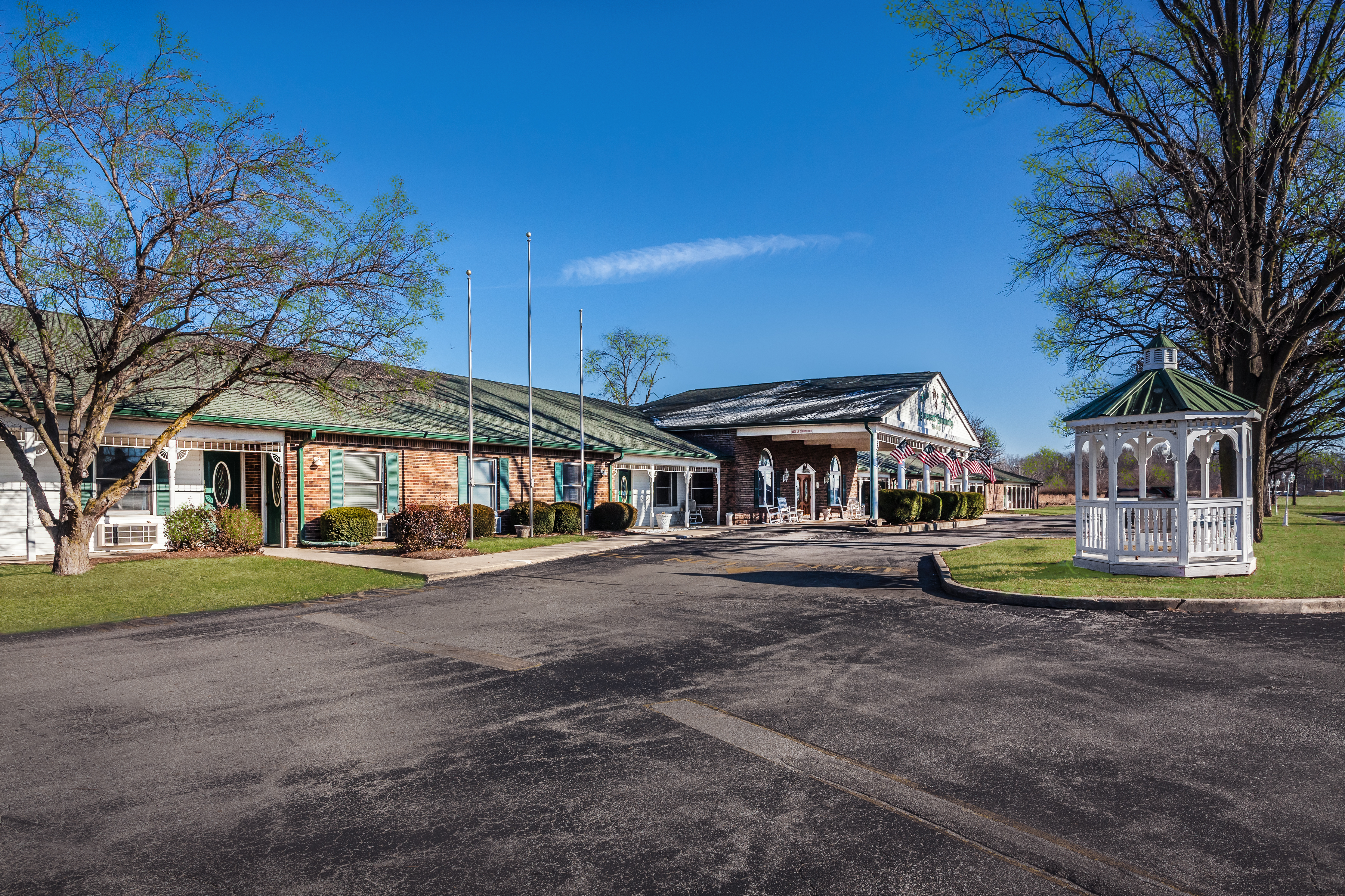 Club Manor Apartments The Multifamily Advisory Group at Cushman